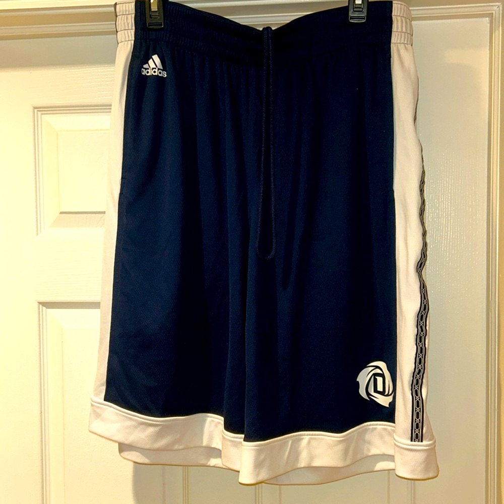 Immaculate DROSE basketball shorts, NVY/WHT in XL! 👌🏼
